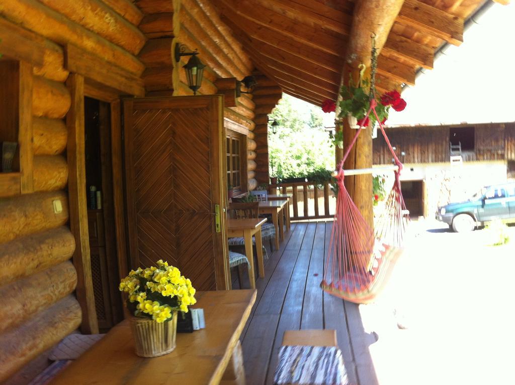 Penzion-Ranc U Trapera ฮราบูชิเซ ภายนอก รูปภาพ
