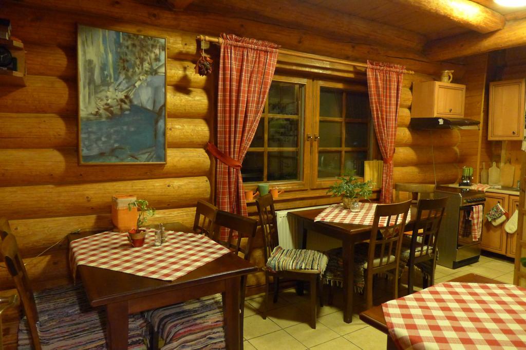 Penzion-Ranc U Trapera ฮราบูชิเซ ภายนอก รูปภาพ